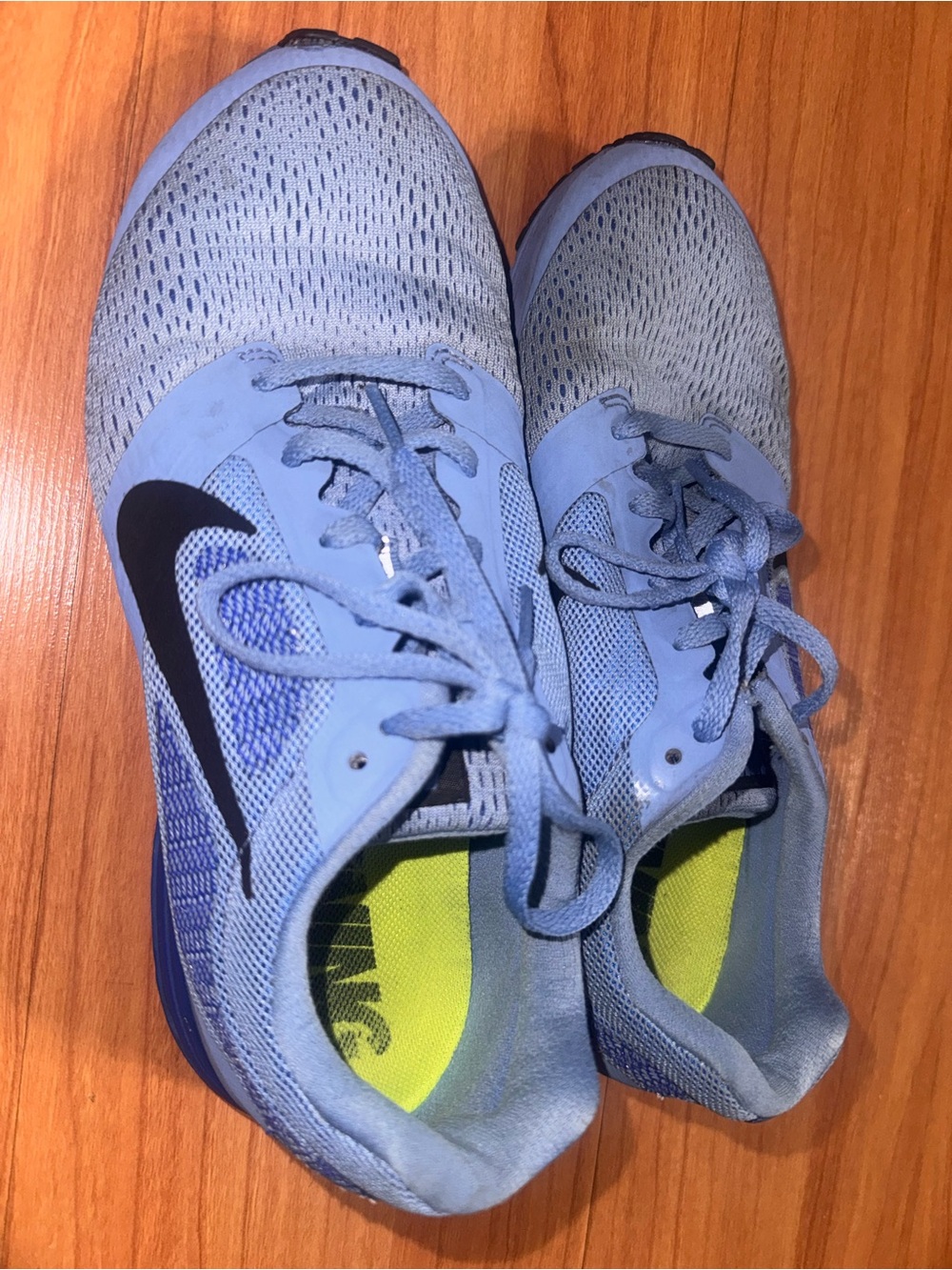 Nike Women’s Light Blue Mesh Sneakers with Black Swoosh. Sorry no box